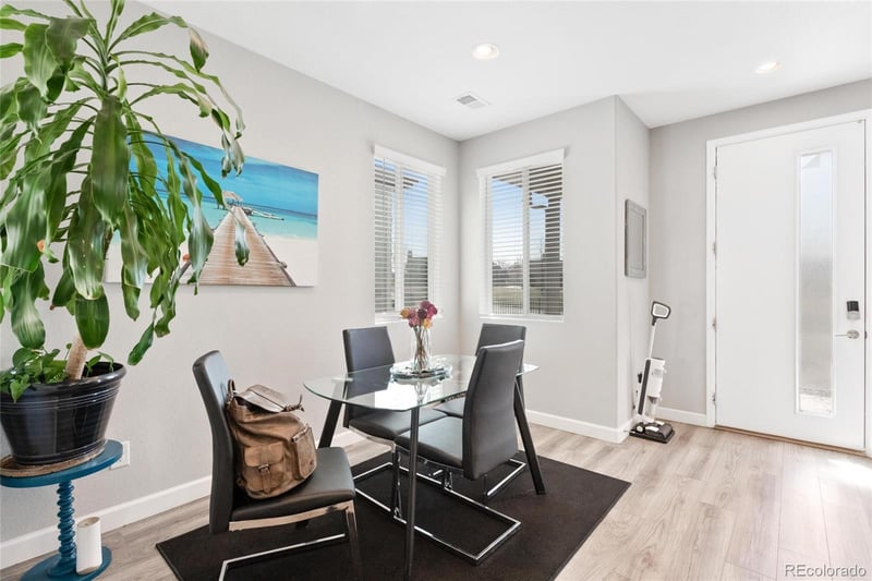 23576 5th Pl, Aurora, CO 80018