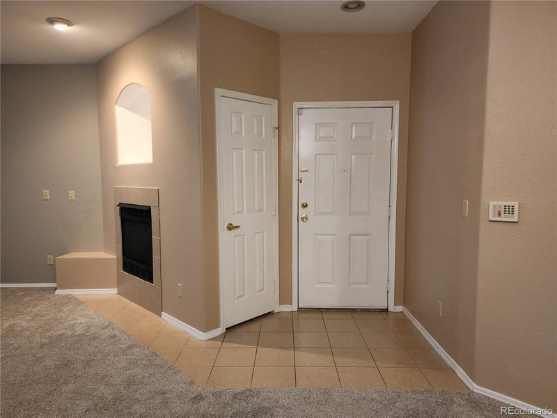 8601 Dry Creek Rd #112, Centennial, CO 80112