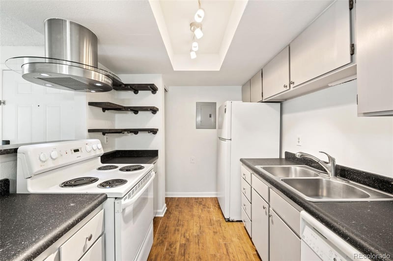 14161 Jewell Ave #204, Aurora, CO 80012