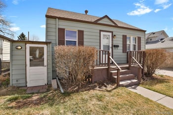 4580 Logan St, Englewood, CO 80113