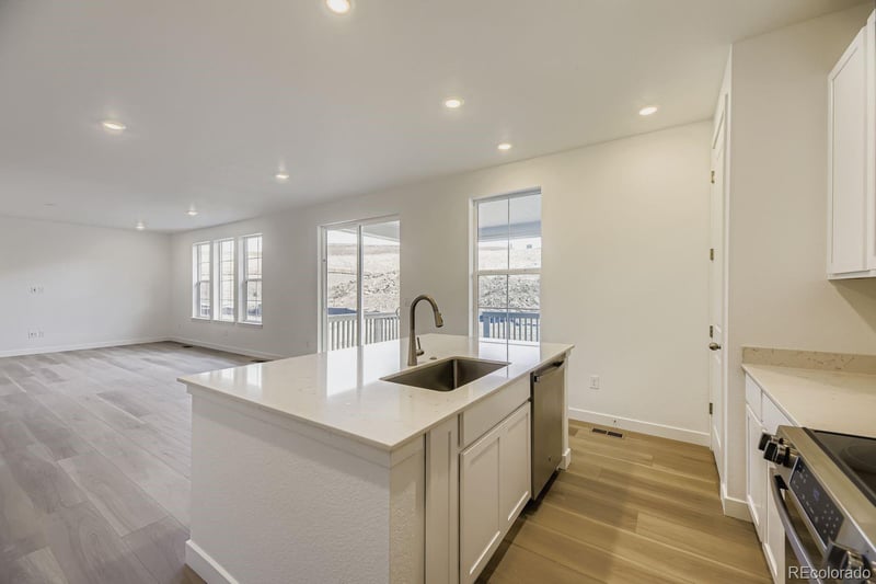 12650 Glasgow Pl, Littleton, CO 80127