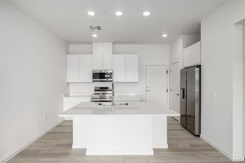 6153 Ceylon St #108, Denver, CO 80249