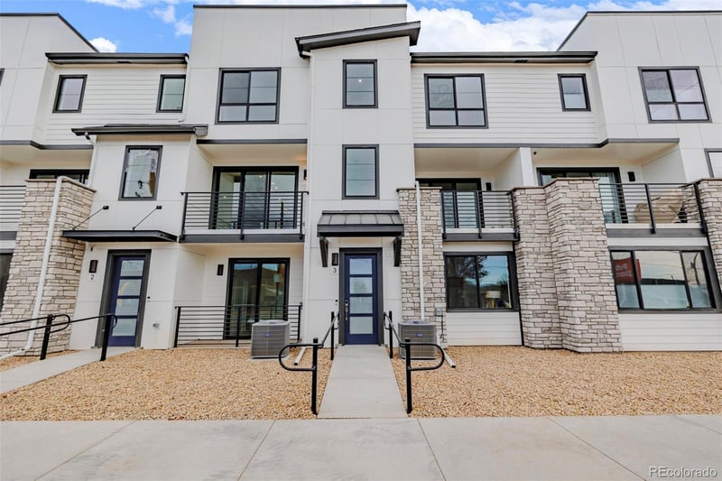 2078 Holly St #3, Denver, CO 80222