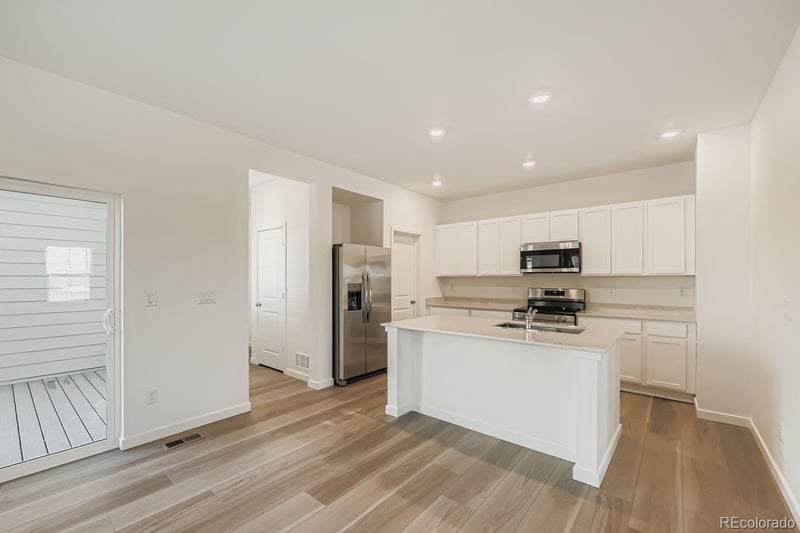 2719 153rd Ave, Thornton, CO 80602