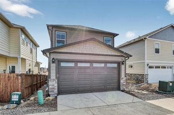 21885 9th Pl, Aurora, CO 80018
