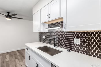 50 Highline Cir #102, Centennial, CO 80122