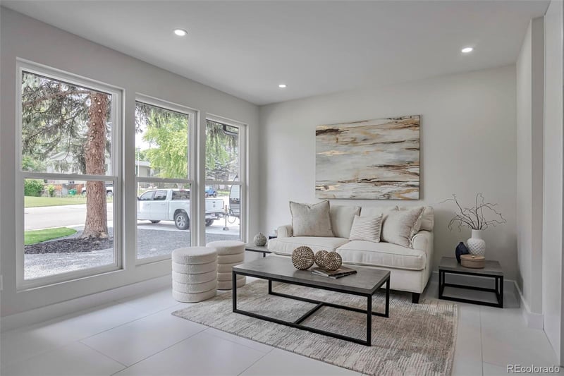 7684 Ingalls , Littleton, CO 80128