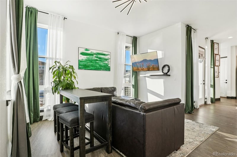 5980 Perth St, Aurora, CO 80019