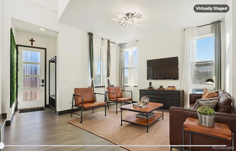 5980 Perth St, Aurora, CO 80019