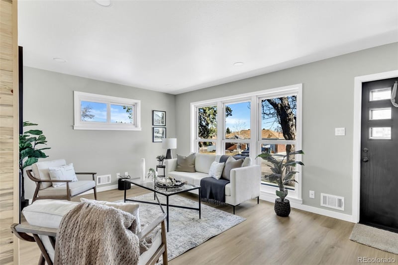 10519 Lafayette St, Northglenn, CO 80233