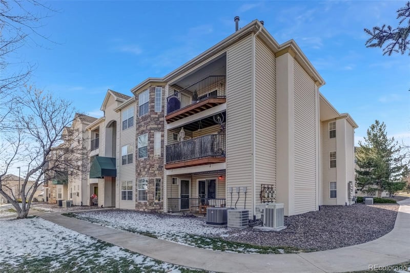 12348 Dorado Pl #102, Littleton, CO 80127
