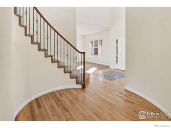 121 Osprey Ln, Lyons, CO 80540