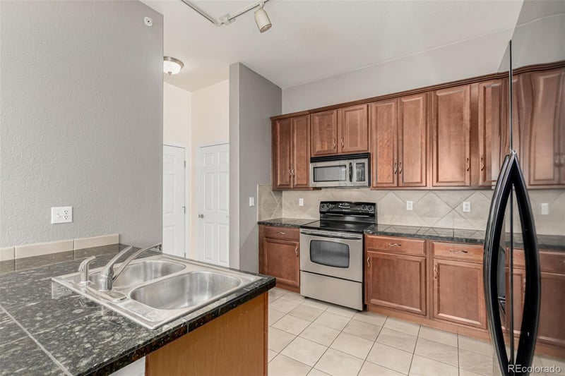 15460 Canyon Gulch Ln #310, Englewood, CO 80112