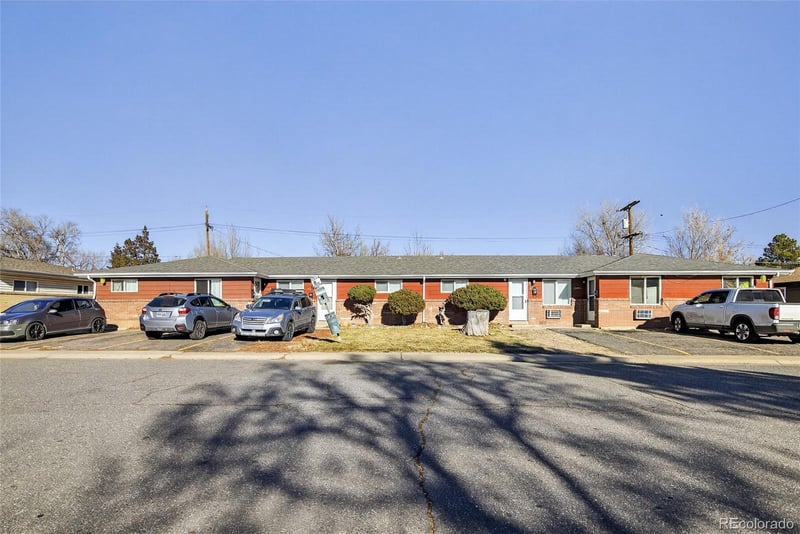 7705 61st Ave, Arvada, CO 80004