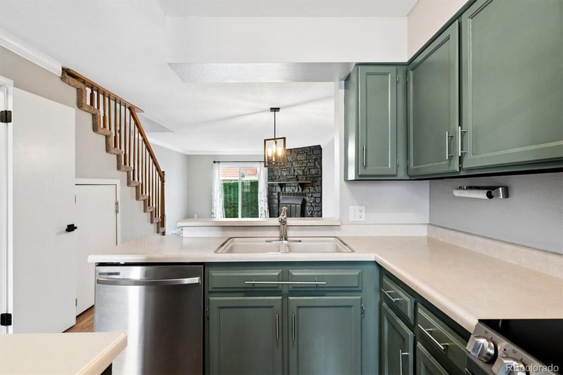 9782 Cornell Pl, Lakewood, CO 80227