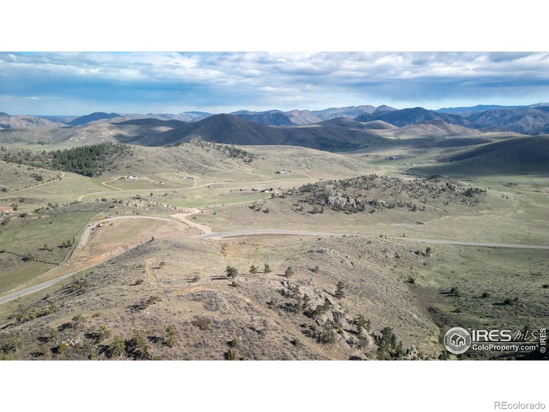 5 Deer Meadow Way, Livermore, CO 80536