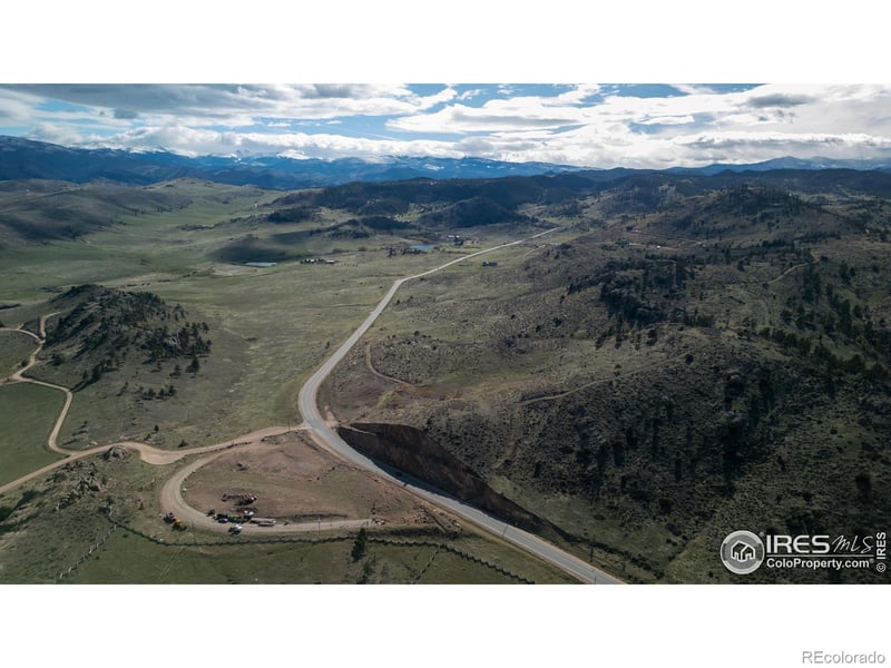 5 Deer Meadow Way, Livermore, CO 80536