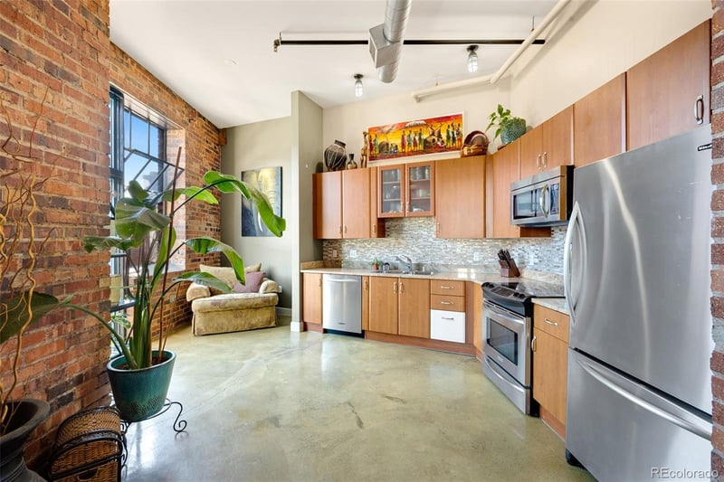 2500 Walnut St #201, Denver, CO 80205