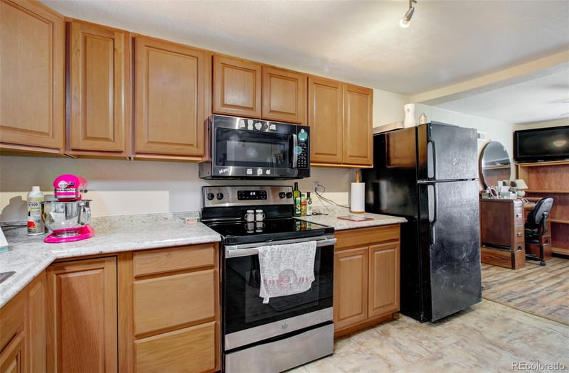 2615 Lambert Ave, Pueblo, CO 81003