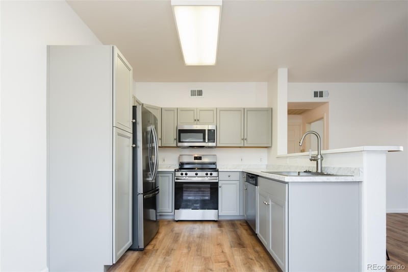 1190 Opal St #101, Broomfield, CO 80020