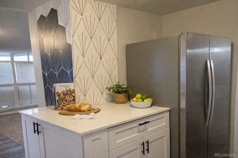 1124 Dallas St, Aurora, CO 80010