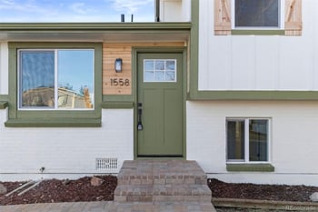 1558 Laredo Ct, Aurora, CO 80017