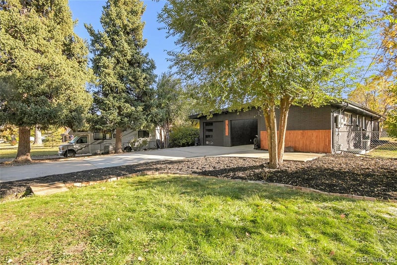 7092 4th Ave, Lakewood, CO 80226