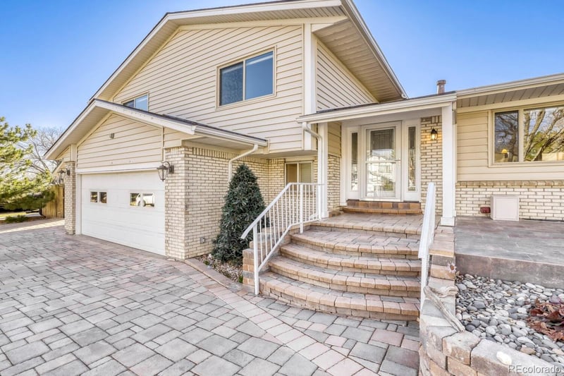 12542 Florida Dr, Lakewood, CO 80228