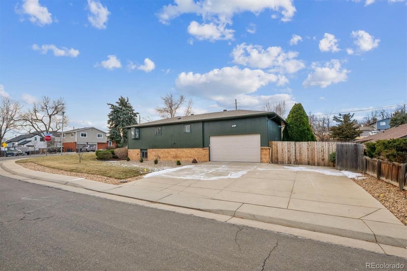 3229 Swadley St, Wheat Ridge, CO 80033