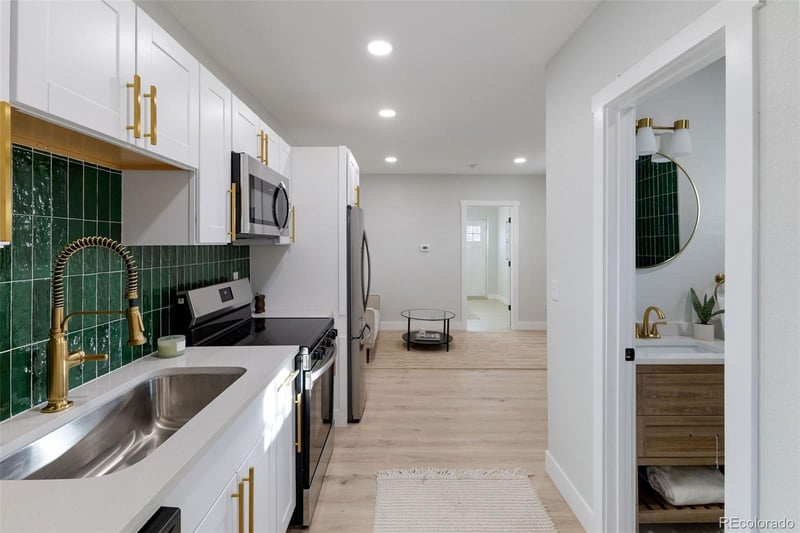 1037 Hazel Ct, Denver, CO 80204