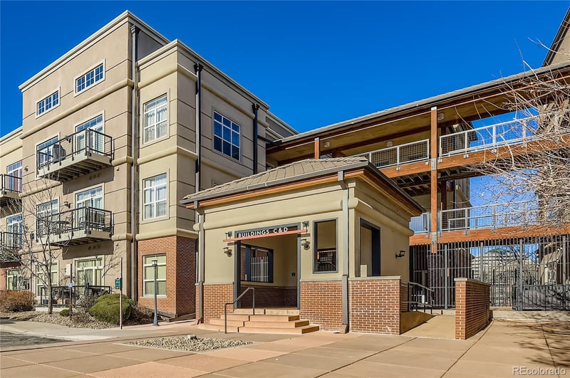5677 S Park Pl #C202, Englewood, CO 80111