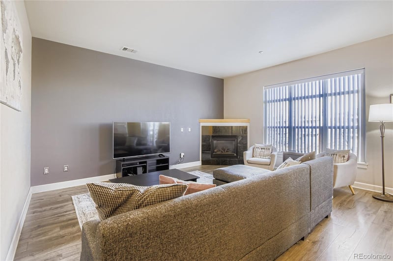 5677 S Park Pl #C202, Englewood, CO 80111