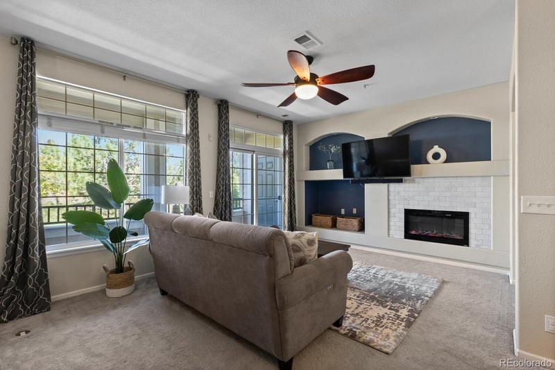 494 Black Feather Loop #118, Castle Rock, CO 80104