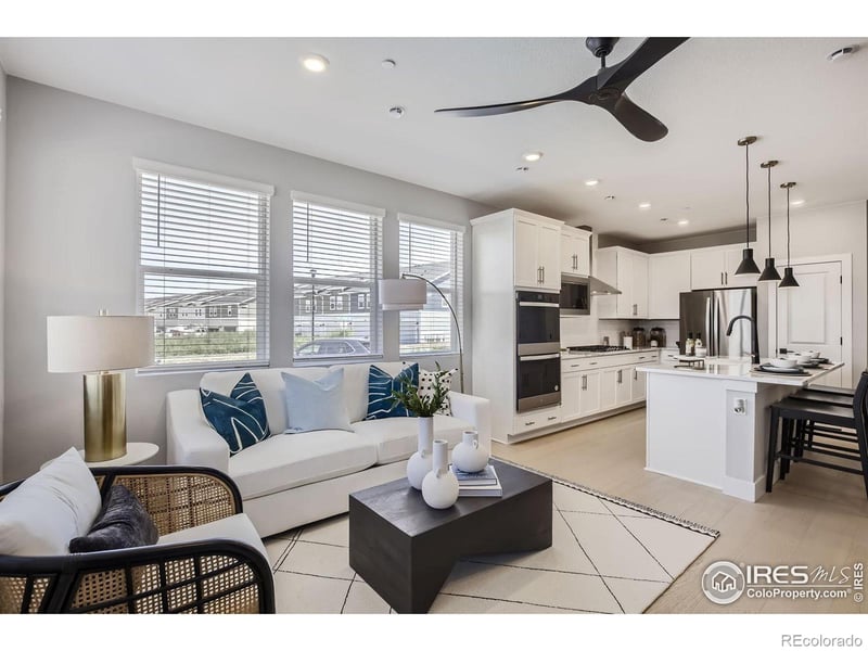 2801 Bear Springs Cir, Longmont, CO 80503