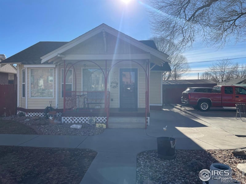 202 South 1st St, Johnstown, CO 80534