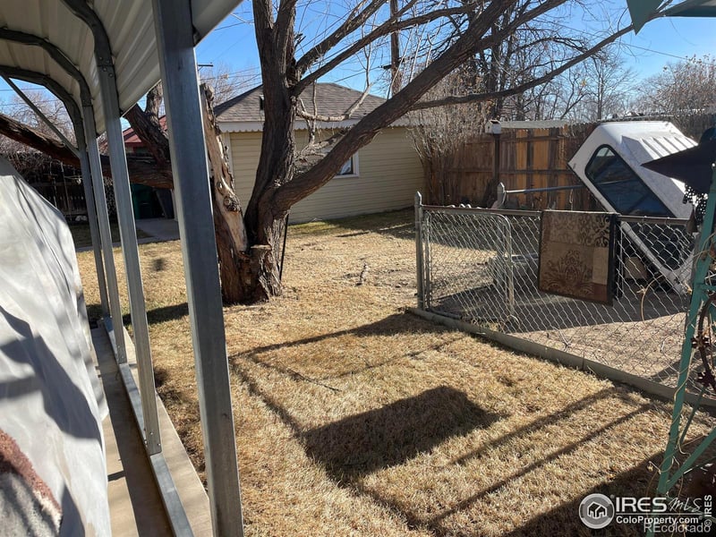 202 South 1st St, Johnstown, CO 80534
