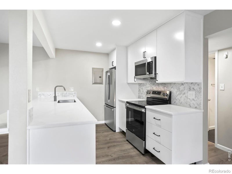 2227 Canyon Blvd #462B, Boulder, CO 80302