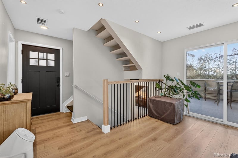 2304 Troy St, Aurora, CO 80014