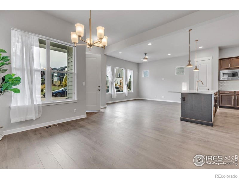 16576 Shoshone St, Broomfield, CO 80023