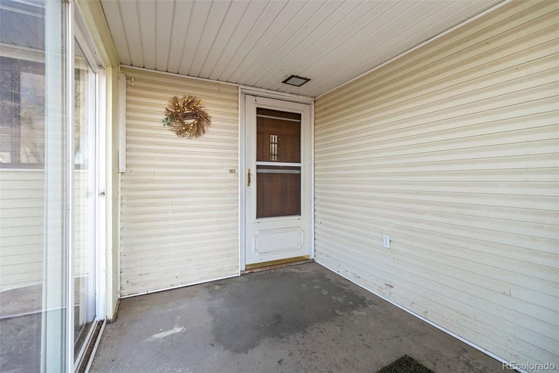 470 Vine St, Deer Trail, CO 80105