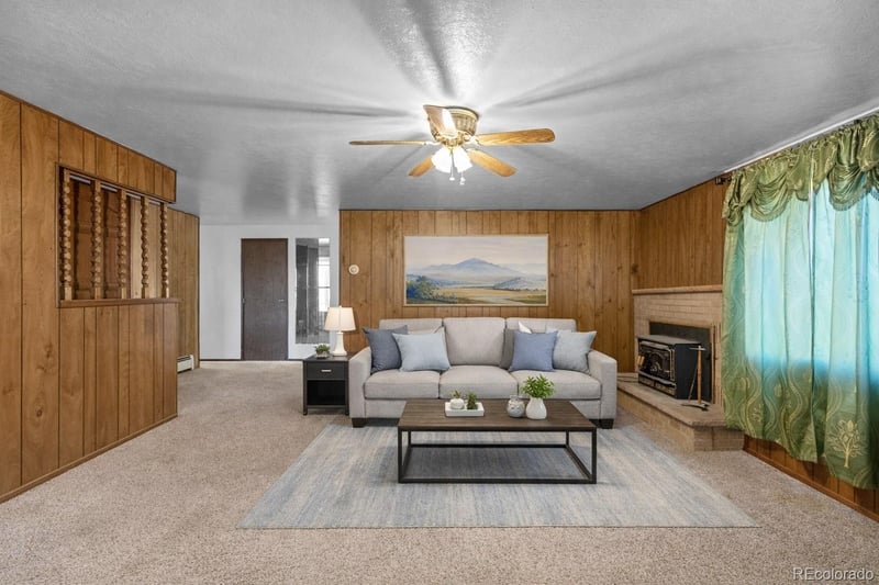 470 Vine St, Deer Trail, CO 80105