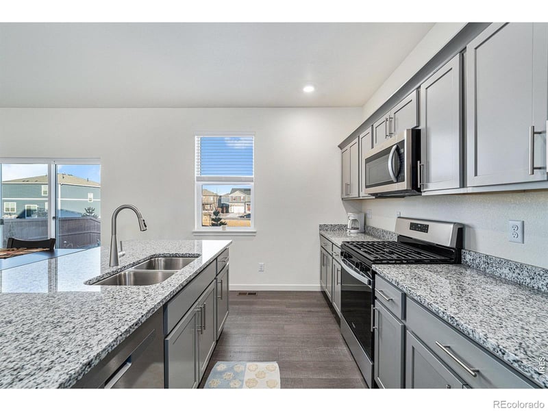 439 Bluebird Rd, Johnstown, CO 80534