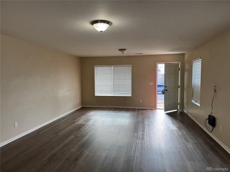 20017 March Dr, Denver, CO 80249