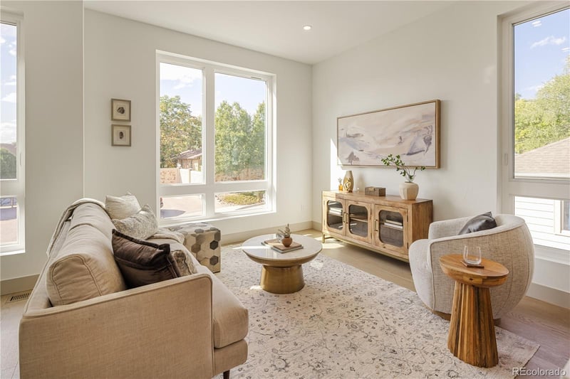 1232 Zenobia St #8, Denver, CO 80204