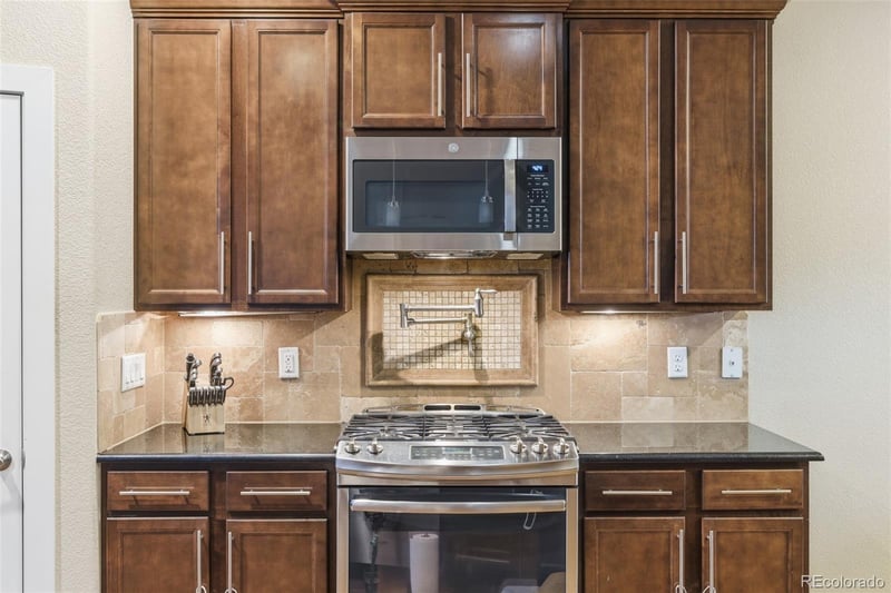 829 N Vernon Dr, Central City, CO 80427