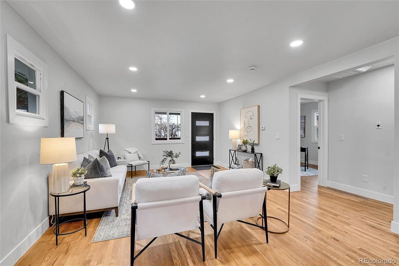 1846 Gilpin St, Denver, CO 80210