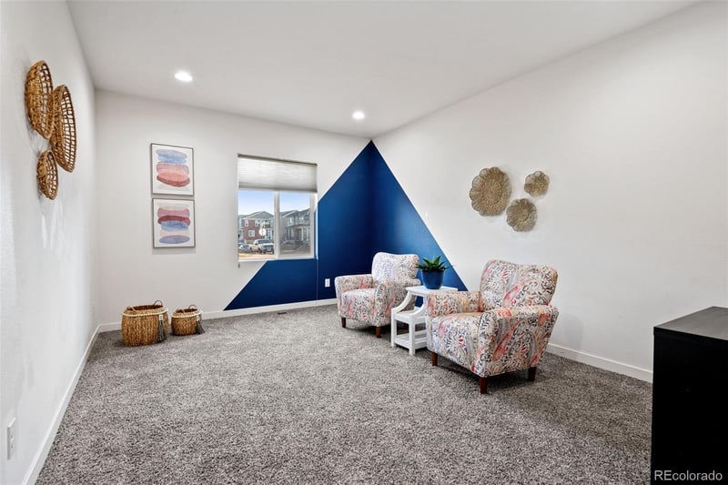 10735 Telluride St, Commerce, CO 80022