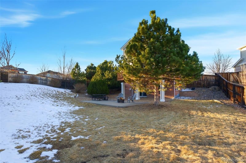 4800 Flat Rock Ct, Aurora, CO 80016