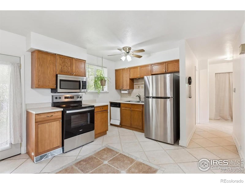 200 Perry St, Denver, CO 80219