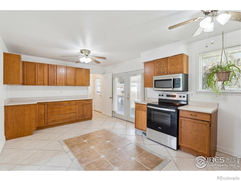 200 Perry St, Denver, CO 80219